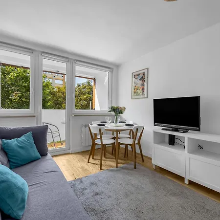 Downtown - Balcony, Location - By Rentujemy