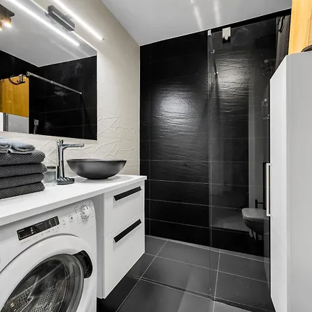 Downtown - Balcony, Location - By Rentujemy