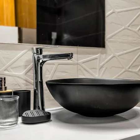 Appartement Downtown - Balcony, Location - By Rentujemy Varsovie